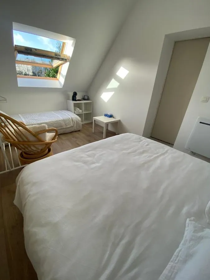 Проживание в семье Chambre Chez Marjorie Брест